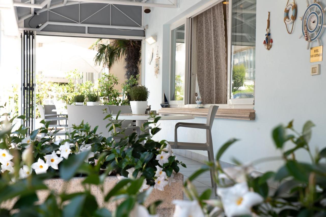 Hotel San Gottardo Riccione Ngoại thất bức ảnh
