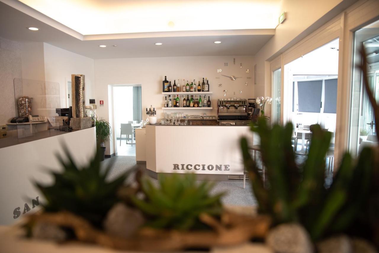 Hotel San Gottardo Riccione Ngoại thất bức ảnh